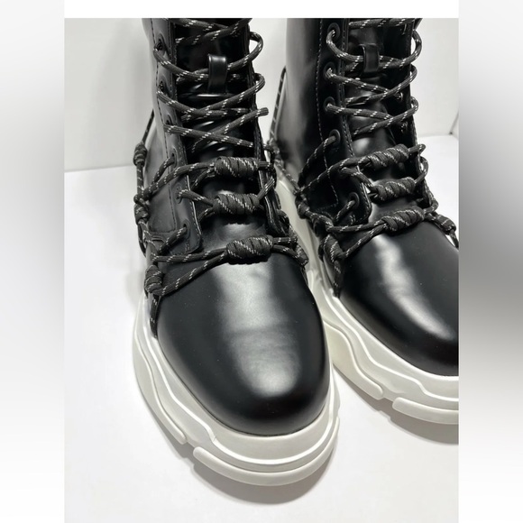 New Angel Chen x H&M boots - Picture 5 of 12